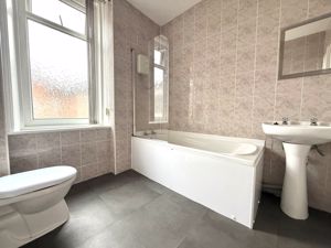 Photo 10- click for photo gallery